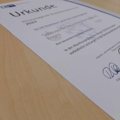 Auszeichnung &bdquo;herausragende Ausbildungsleistung&ldquo; von IHK